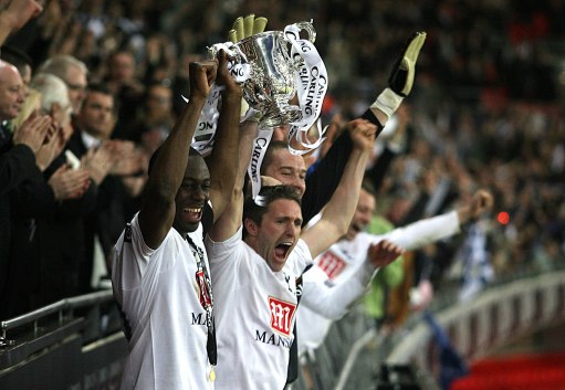 每体：博阿滕在巴萨体育城训练数日，并与弗里克会面（每体：博阿滕已在巴萨体育城连续多日训练，期间与弗里克会晤）