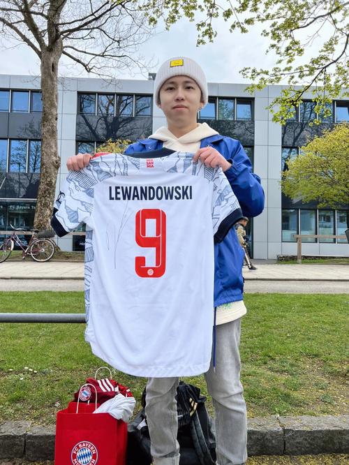 U16国足参加U17亚洲杯预选赛名单：邝兆镭在列，鲁能足校6人（U16国足出征U17亚洲杯预选赛名单公布：邝兆镭入选，鲁能足校6将在列）