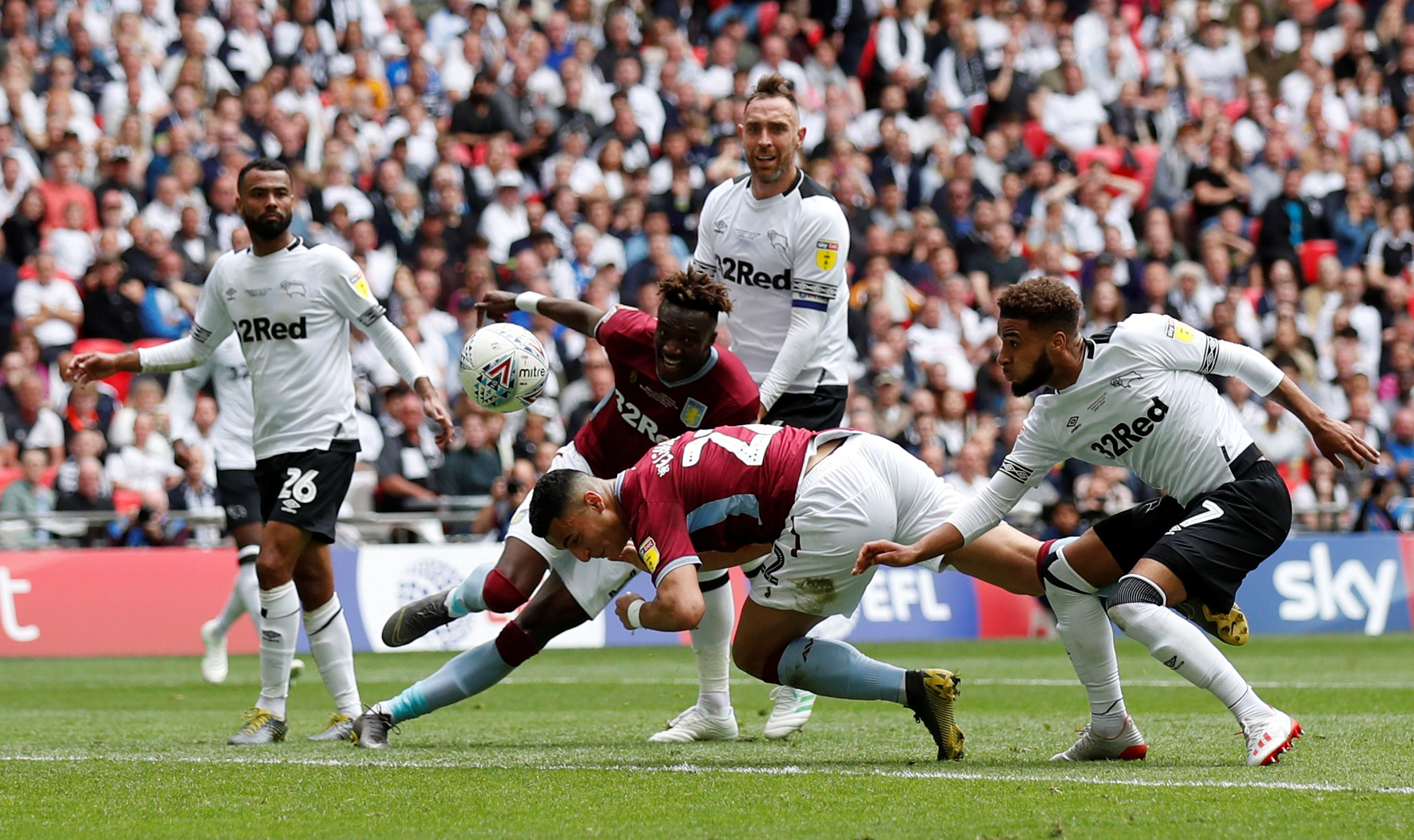 官方：利雅得胜利与小将安杰洛续约至2029年（利雅得胜利官宣与小将安杰洛续约至2029年）