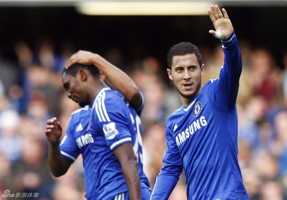 芬奇谈爱德华兹低迷：他一过半场就被包夹，必须研究如何应对